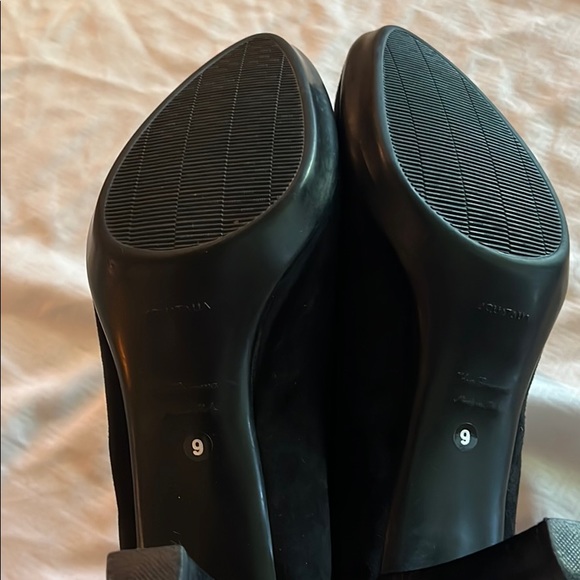 Aquatalia Suede Black heels - Picture 3 of 4